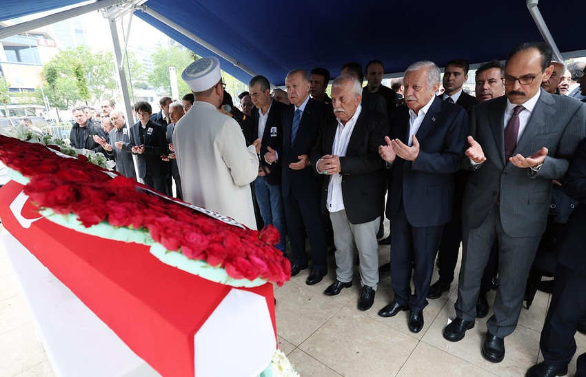 Erdoğan, Mehmet Barlas'ın cenazesine katıldı - Resim: 2