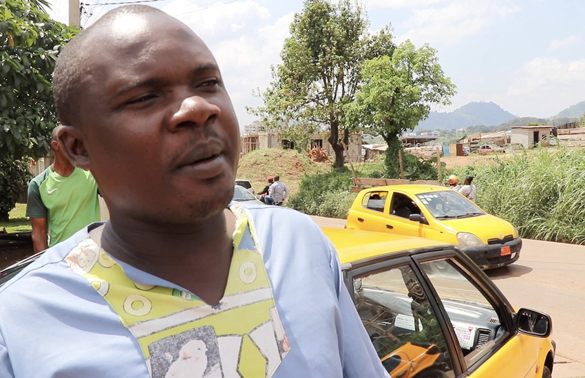 Kamerun'un başkenti Yaounde'de son 2 ayda 35 taksi şoförü ıssız yerlerde ölü bulundu. Ülkede çok 3 taksicinin de kayıp olduğu açıklandı.