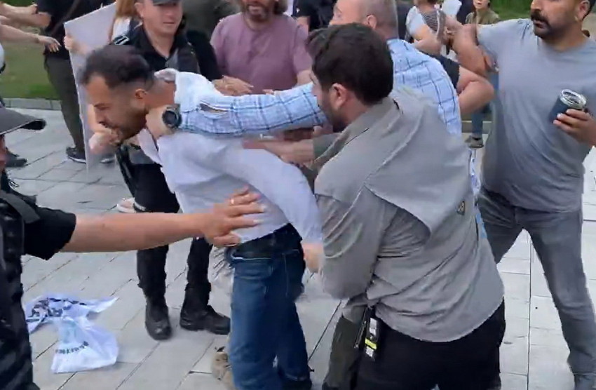 Özel Sektör Öğretmenleri Sendikası üyeleri, düşük ücret ve güvencesizlik sorunlarına dikkat çekmek amacıyla Ankara Güvenpark'tan TBMM'ye yürümek isterken polis müdahalesiyle karşılaştı. Yaşanan arbede sonucunda Sendika Başkanı Eren Edebali'nin de aralarında bulunduğu çok sayıda kişi gözaltına alındı.