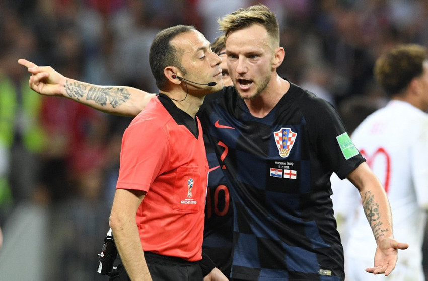 İngilizler Cüneyt Çakır'dan şikayetçi ! - Resim: 4