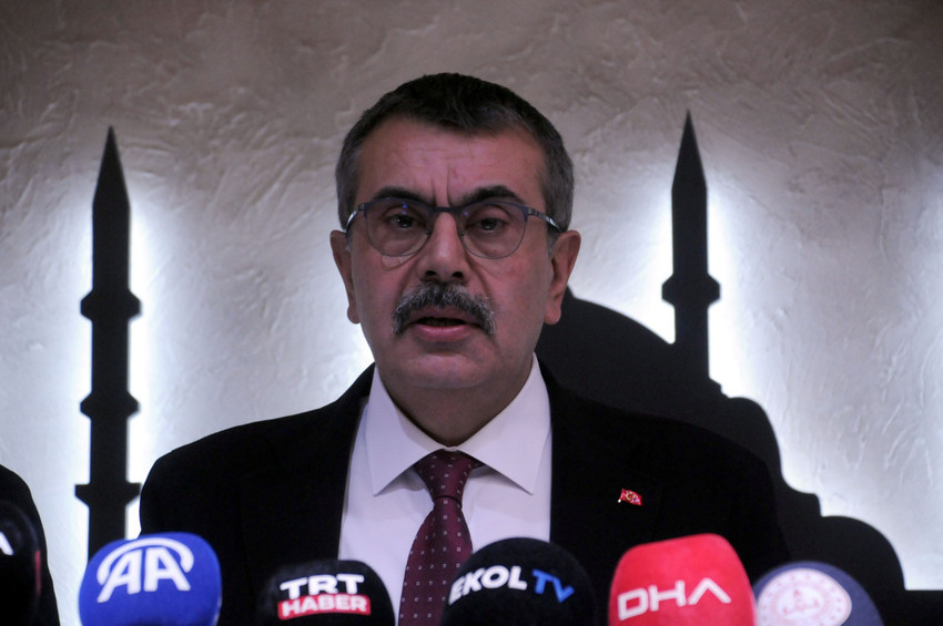 Milli Eğitim Bakanı Yusuf Tekin, LGS sonuçlarının yarın açıklanacağını duyurdu.