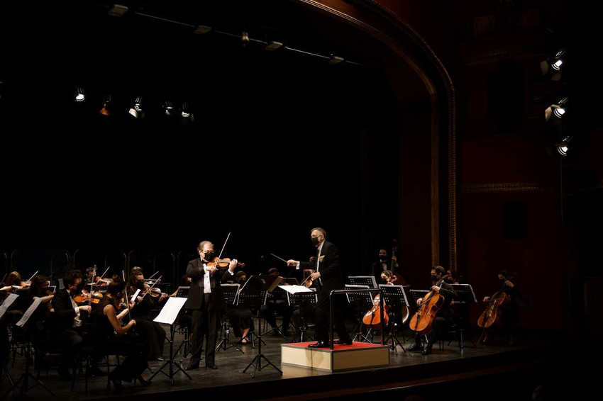 Kadıköy'ün Pandemi Orkestrası'nın konukları Hakan Şensoy ve Cihat Aşkın'dı - Resim : 2