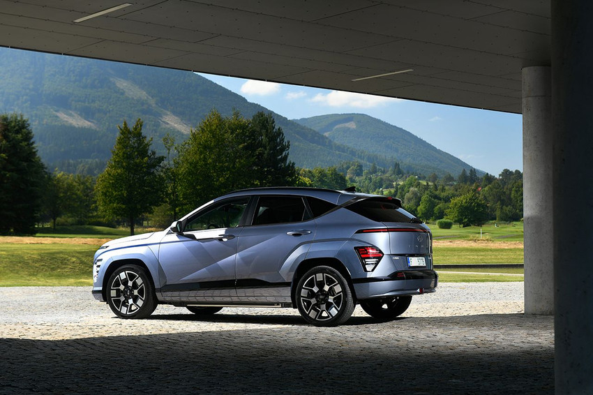 Hyundai'nin yenilenen elektrikli SUV'u yeni Kona Elektrik Türkiye'de - Resim: 1
