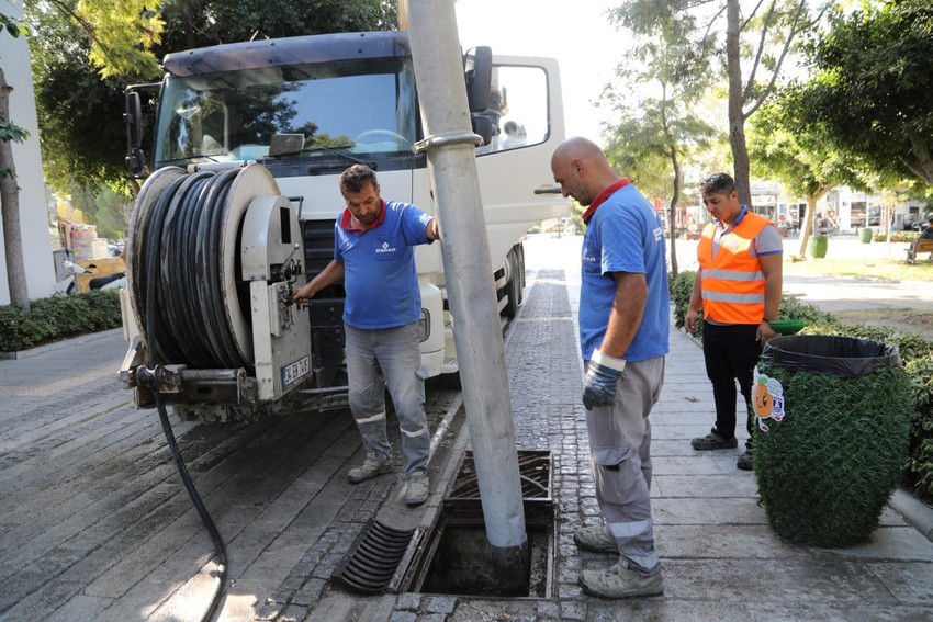 Bodrum Belediyesi ekipleri yağmur hatlarında - Resim : 1