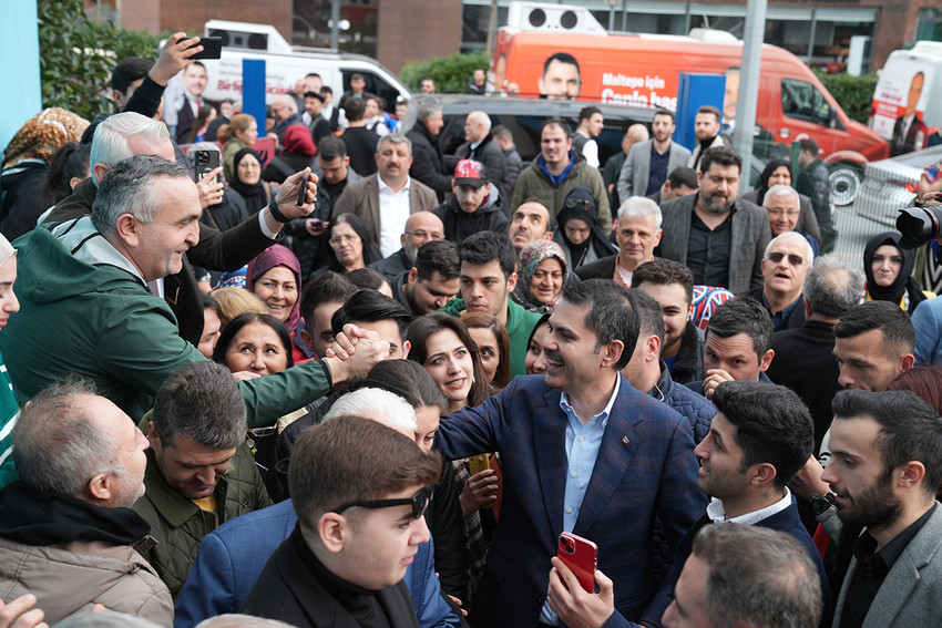 Murat Kurum'u horonla karşıladılar: ''Bize her yer Trabzon'' - Resim : 2