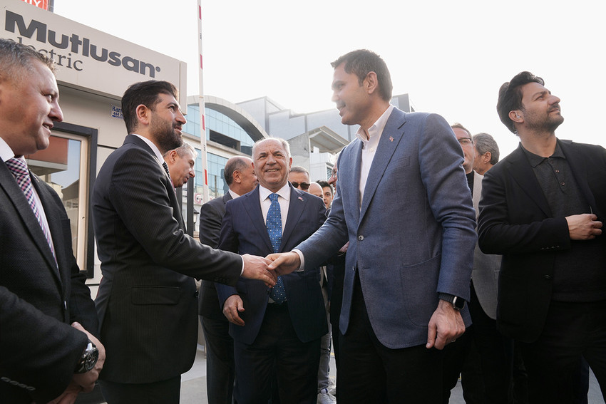 Murat Kurum: İstanbul’da 6 yeni lojistik merkezi kuracağız - Resim : 1