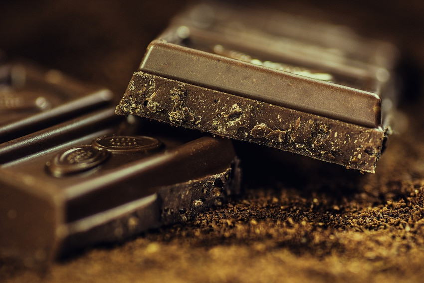 Kakao fiyatları, arzın düşmesiyle birlikte rekor seviyeye yükseldi. Kakao fiyatlarında yükseliş, çikolata fiyatlarını da vurdu.