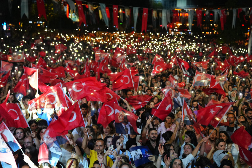 Şişli, Beşiktaş ve Beyoğlu'nda ortak ''30 Ağustos Zafer Bayramı'' coşkusu - Resim : 2