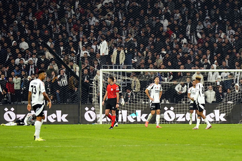 Dün akşam Göztepe'yi ağırlayan ve kendi sahasında 2-0 öndeyken 4-2 mağlup olan Beşiktaş, Süper Lig'deki galibiyet hasretini 4 maça çıkarırken, siyah-beyazlı camianın efsanesi Sergen Yalçın "Beşiktaş'a bir reçete yazar mısın" sorusuna verdiği yanıtla olay oldu.