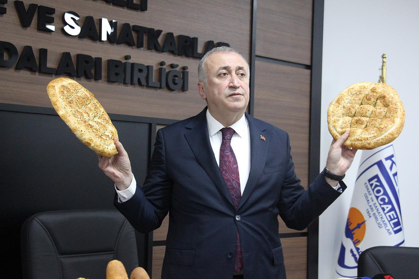 Türkiye Fırıncılar Federasyonu Başkanı Halil İbrahim Balcı, Ramazan ayında 250 gram pidenin yeni fiyatının 20 TL olarak belirlendiğini duyurdu.
