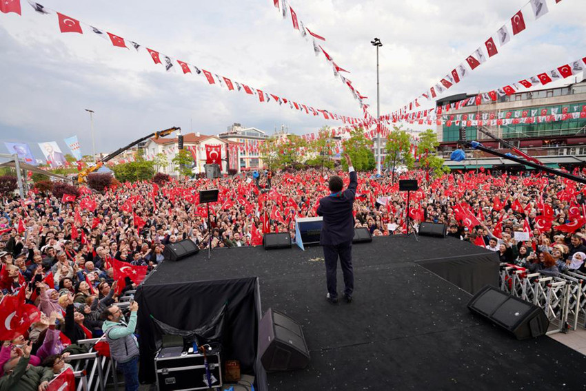 Yalova'da yer yerinden oynadı! İmamoğlu'na sevgi seli - Resim : 2