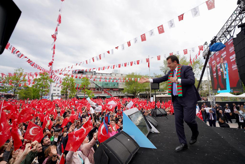 Yalova'da yer yerinden oynadı! İmamoğlu'na sevgi seli - Resim : 4