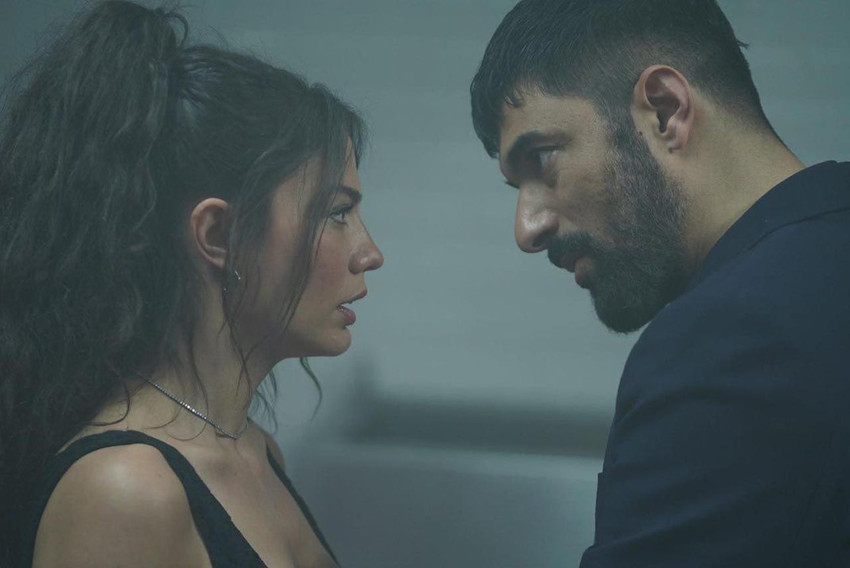 Dizi bitti, tatil sezonunu açtı: Demet Özdemir'den bikinili pozlar - Resim: 1