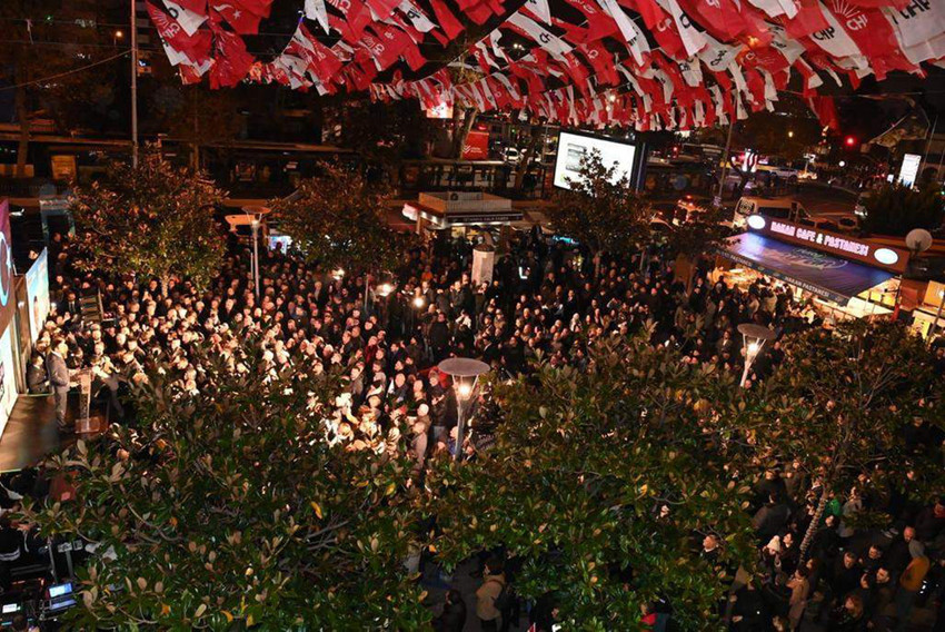 Beşiktaş Belediye Başkanı Rıza Akpolat, CHP Beşiktaş Belediye Başkan Aday Adaylığını açıkladı.