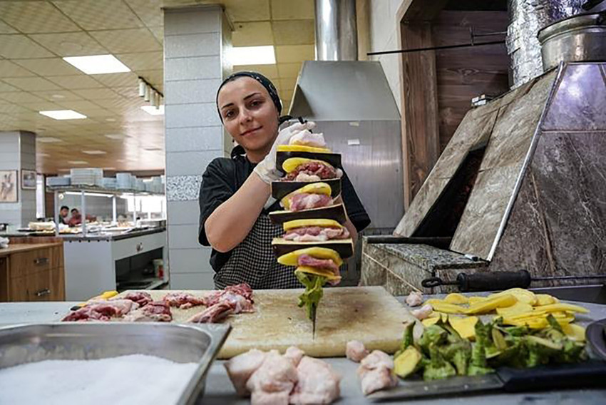 Meşhur kebabı birde böyle deneyin: Hem tadı hem fiyatı memnun etti - Resim : 1