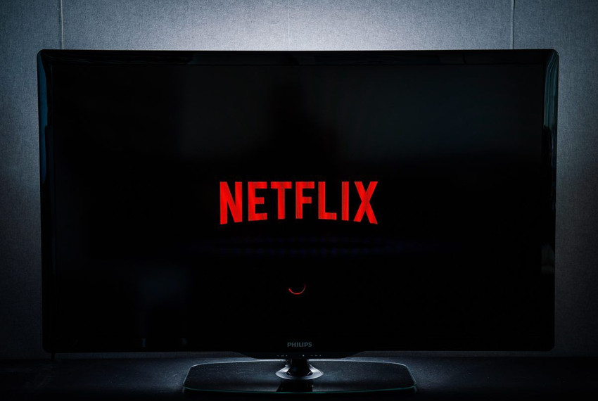 Netflix'ten yeni mini dizi: Başrolde bir Türk var - Resim: 1
