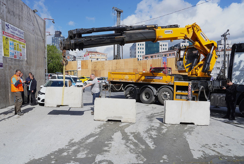 İBB'den Şişli'nin Kanal İstanbul'una beton bariyer - Resim : 2