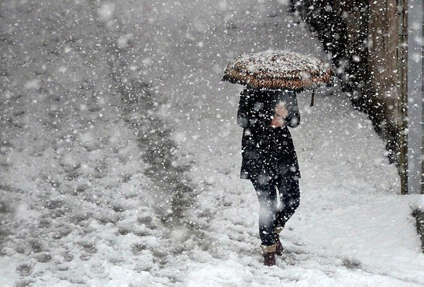 İstanbul'a kar çok fena geliyor! 186 yıldır böylesi görülmedi... - Resim: 1