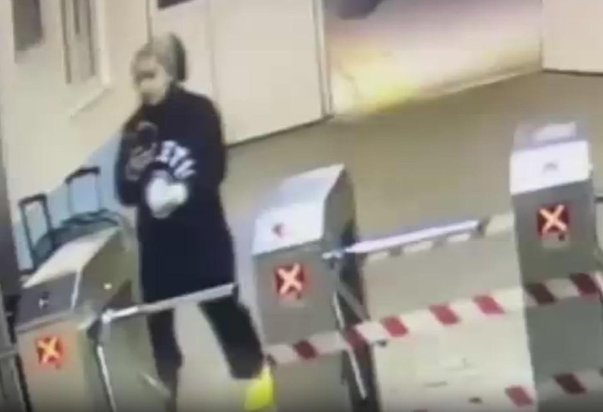 Van'da 13 gündür kayıp olarak aranan 21 yaşındaki Rojin K.'nin başörtüsüne ulaşıldığı bildirildi.