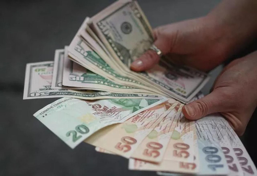 Türk Lirası eriyor... Peki şimdi ne olacak? Reuters 5 madde sıraladı - Resim: 4
