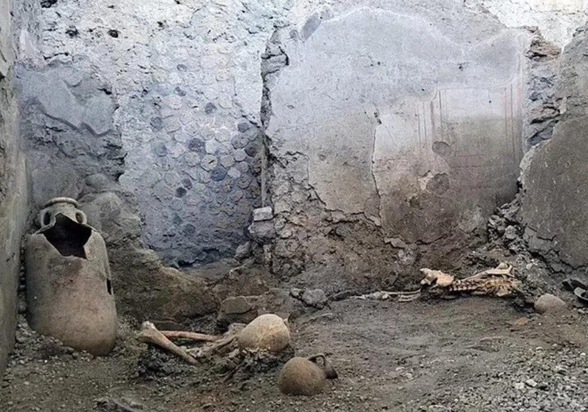 Pompei'de 3 kişiye ait kalıntılar keşfedildi - Resim: 2
