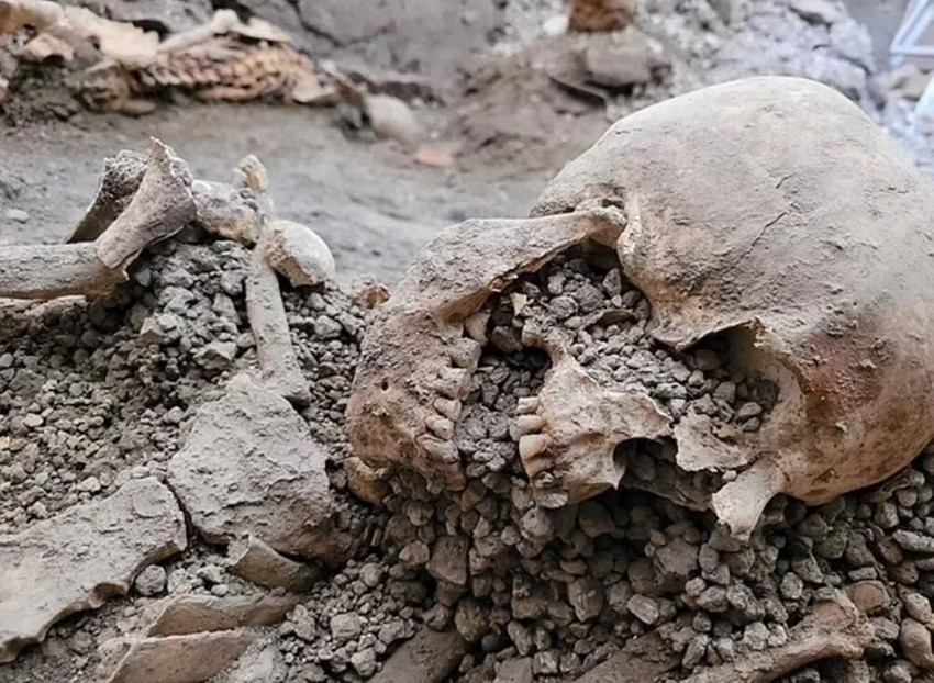 Pompei'de 3 kişiye ait kalıntılar keşfedildi - Resim: 1