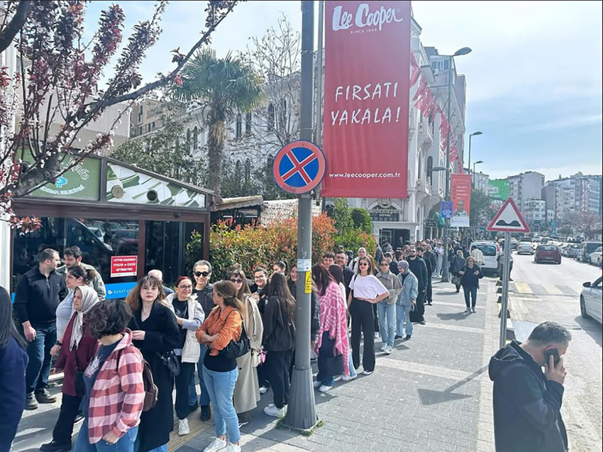 Bandırma’da İstanbul Büyükşehir Belediye Başkanı Ekrem İmamoğlu için kullanılan oy sayısı 31291 oldu. Bandırma Belediye Başkanı Dursun Mirza, yüksek oy oranı nedeniyle Bandırmalılara teşekkür ederek, kentin çağdaş ve demokratik duruşunu bir kez daha gösterdiğini vurguladı.