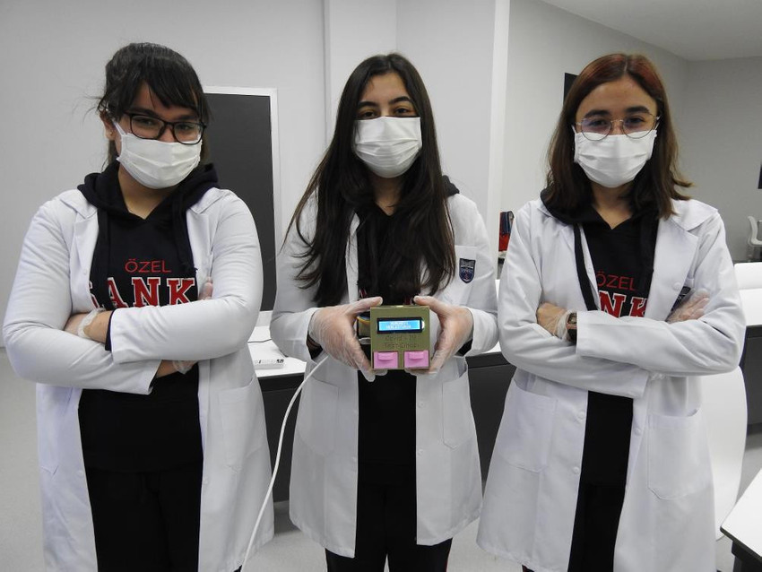 Lise öğrencileri koronavirüs test cihazı geliştirdi! - Resim : 1