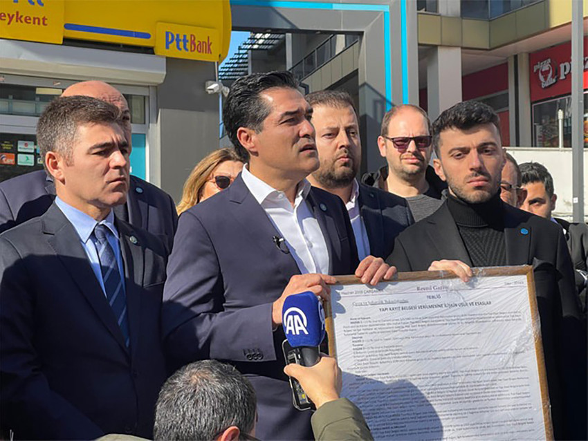 İYİ Parti adayı Buğra Kavuncu o kararı çerçeveletip Murat Kurum'a gönderdi - Resim : 1