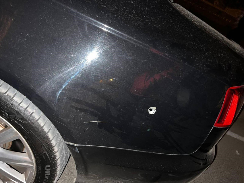 Gaziantep Büyük Birlik Partisi Şehitkamil Belediyesi Başkan Adayı Vahdettin Yüksel'in aracına silahlı saldırı düzenlendi.