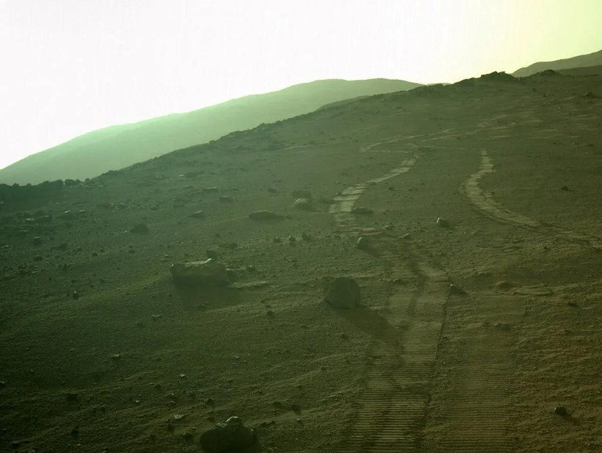 İşte Mars kaşifinin gözünden Güneş tutulması - Resim: 3