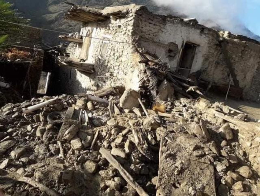 Afganistan'da deprem felaketi: Ölü sayısı artıyor - Resim : 1