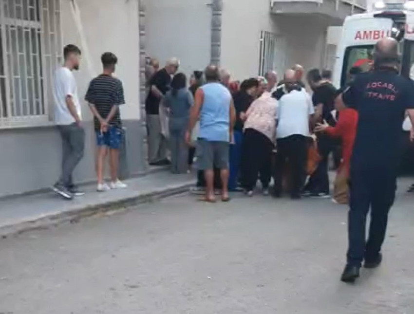 Kocaeli'de bir kişi boşanma aşamasındaki eşiyle 2 çocuğunu tabanca ile yaraladı. Yaralılar hastaneye kaldırılırken, kaçan şüpheli polis tarafından kısa sürede yakalandı.