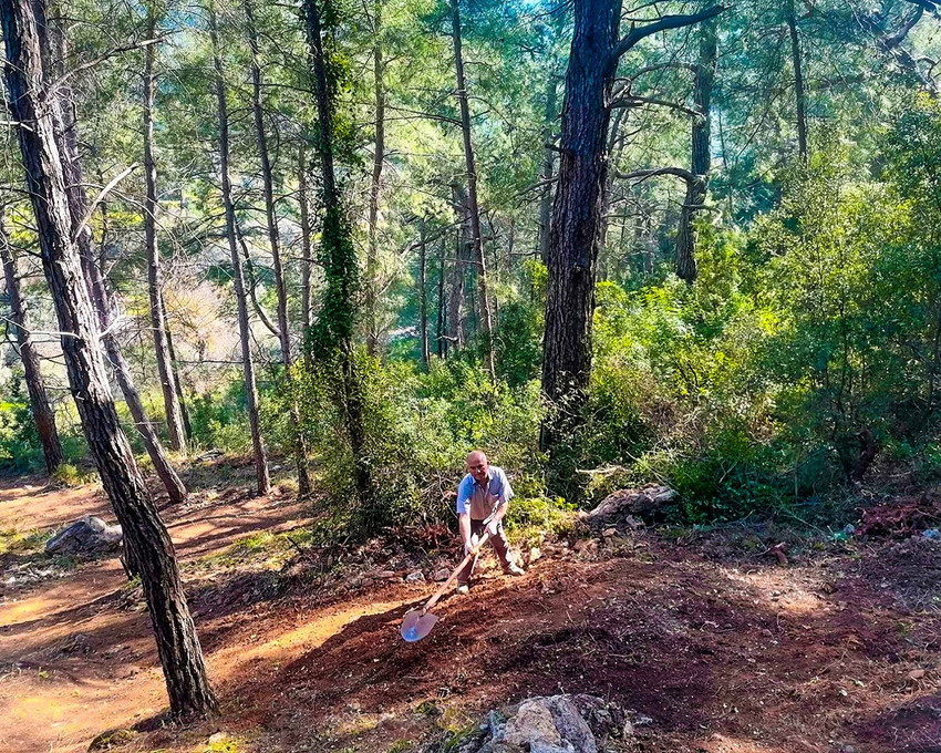 Marmaris'te bulunan ve Helenistik D&ouml;nem&rsquo;e ait T&uuml;rkiye&rsquo;nin tek piramit tipli mezarı restore ediliyor. Yaz &ouml;ncesi tamamlanması planlanan restorasyon &ccedil;alışmaları sonrasında T&uuml;rkiye'nin gizemli tarihi turizme kazandırılacak.