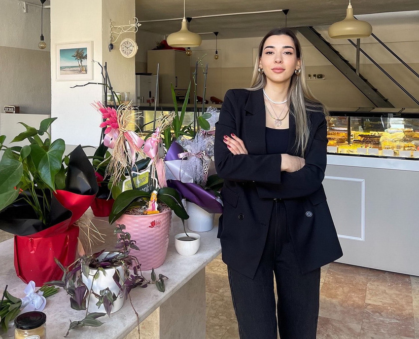 Antalya Serik’te Bir Dilim Cesaret: Marvin Chocolate & Coffee ve Medine Demir’in Sessiz Devrimi
