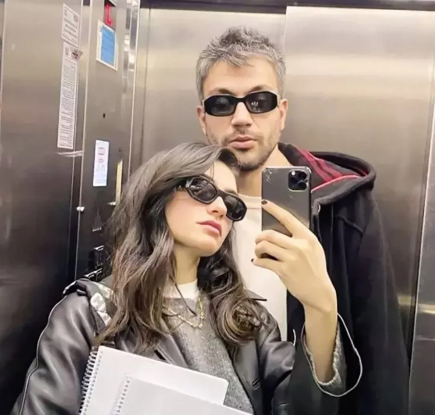 Hazar Ergüçlü'den yeni aşkıyla asansör pozu - Resim : 1