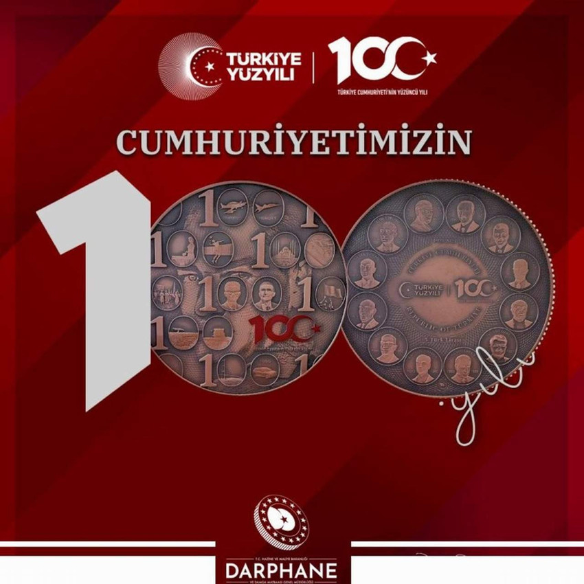 Cumhuriyet'in 100. yılına özel 5 Türk lirası hatıra parası basıldı. Hazine ve Maliye Bakanlığı tarafından tanıtılan para bugün tedavüle girdi. Paranın ön yüzünde Cumhuriyetin ilanından bu güne kadar görev yapan 12 Cumhurbaşkanının rölyefleri kullanıldı.