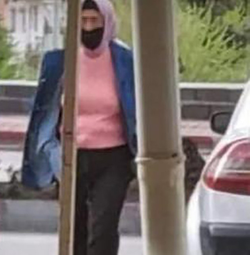 Sosyal medyada yayınlanan görüntülerin ardından harekete geçen Emniyet birimleri, Burdur'da kadın kılığında sokakta dolaşan bir kişiyi yakalayarak hastaneye sevk etti.
