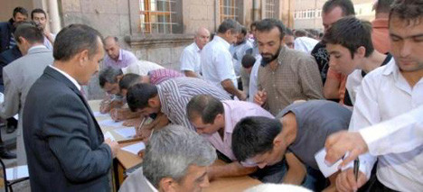 İşsizlikten utandılar