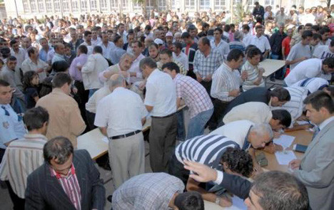 İşsizlikten utandılar
