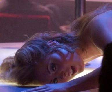 Striptizci Eva Amurri