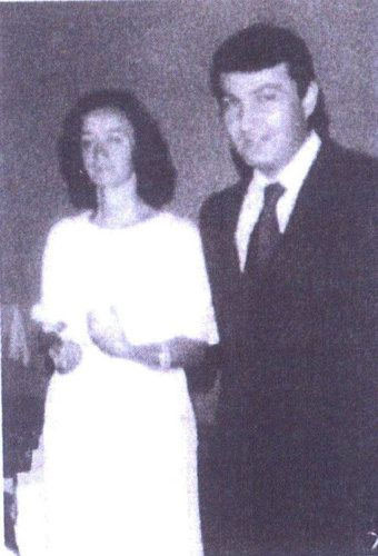 Fotoğraftaki siyasetçiyi tanıdınız mı ?