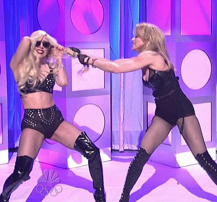 Madonna ile Lady GaGa birbirine girdi