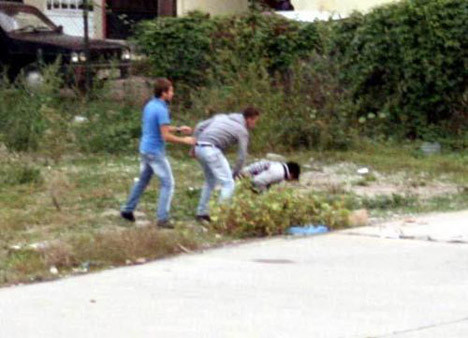 Kare kare meydan dayağı