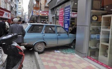 Arabayı satsa hasarı ödeyemez
