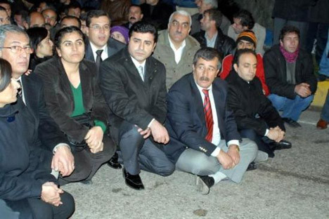 Diyarbakırda gergin bekleyiş !