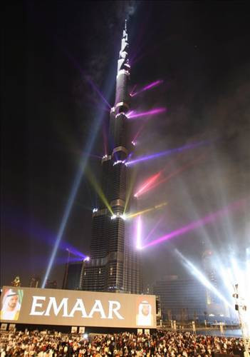 Burj Dubaiye muhteşem açılış