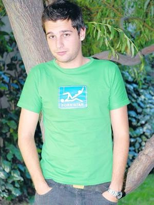 Bebek yüzlü erkekler yaşlanmıyor