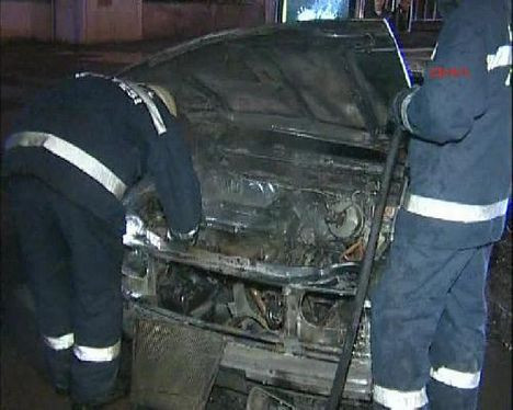 Alkollü sürücü benzin ile suyu karıştırınca...