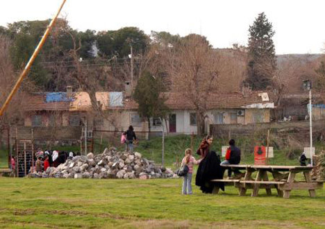 Kışladan türbe açılımı